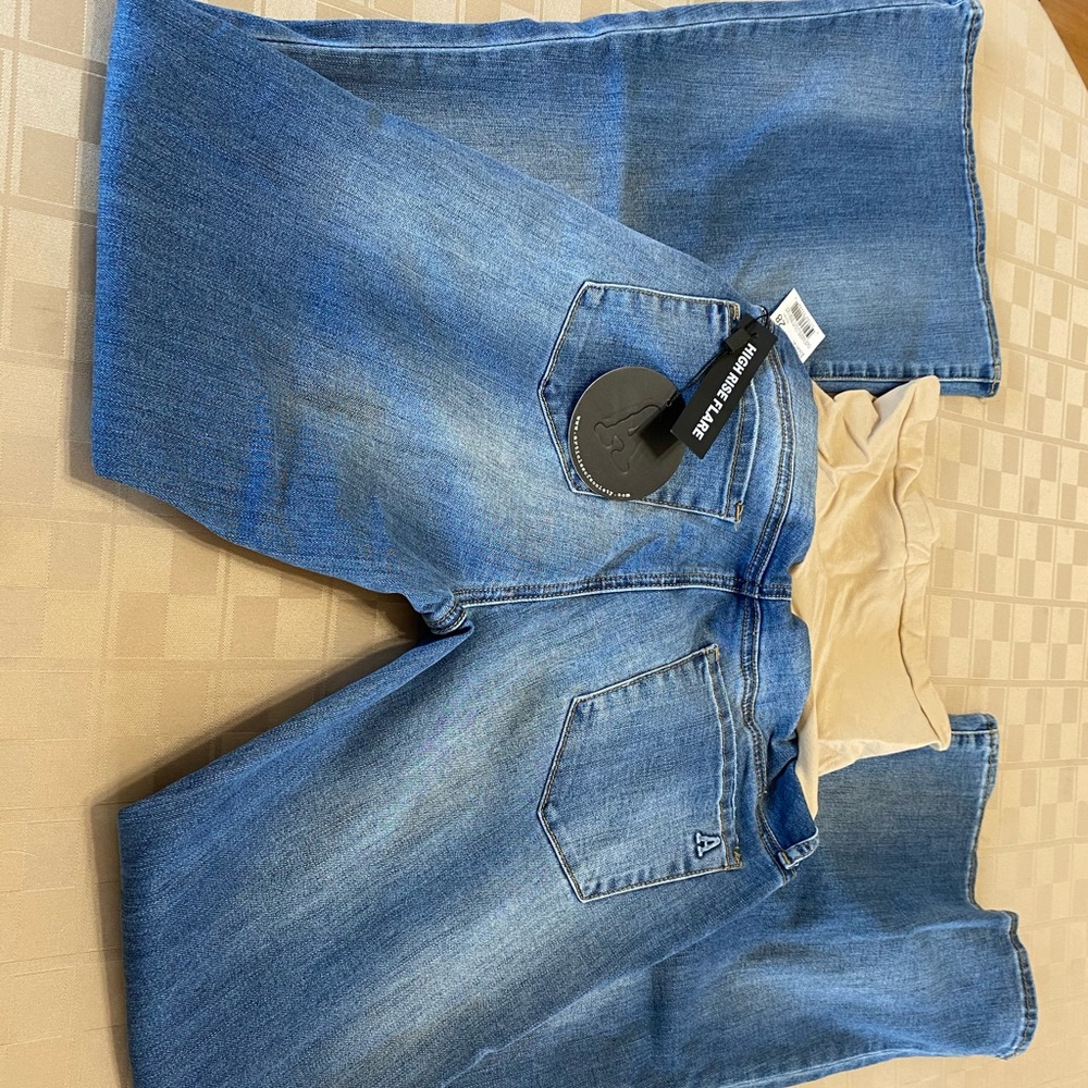 Articles Of Society Size 28 (8) X 32.5 Maternity Jeans high rise flare
